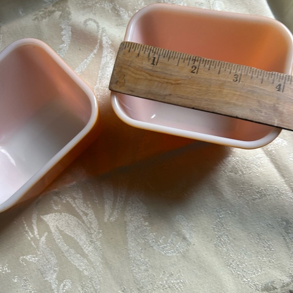 Pyrex Orange Pair of Vintage Pyrex dishes Pyrex Fridgies containers Pyrex EUC - Picture 4 of 11
